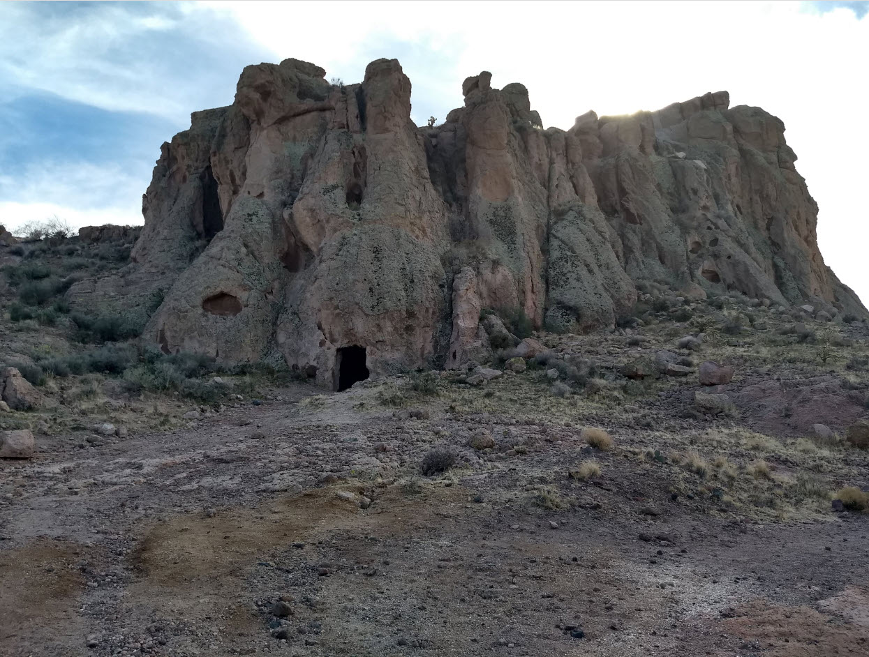 Monolith Garden Loop Trail Kingman Arizona